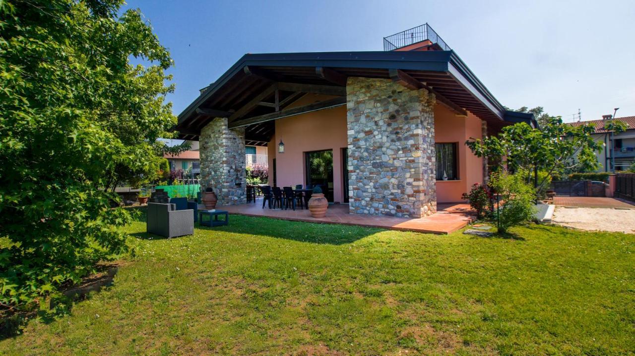 Villa Mio Desenzano del Garda Buitenkant foto